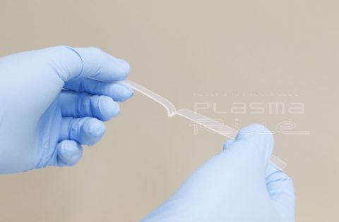 接着剤レスで難接着性素材を高速接着